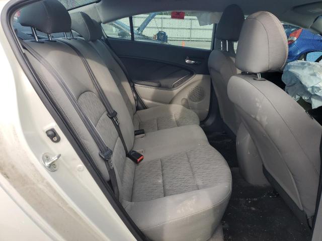 Photo 10 from auction – 2015 KIA FORTE LX with VIN KNAFK4A62F5357932