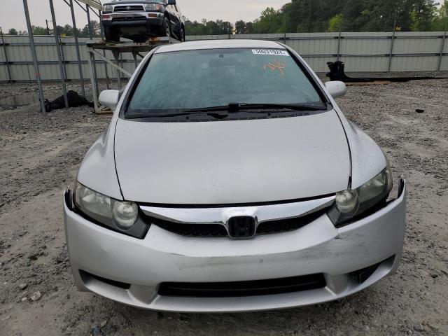 Photo 5 from auction – 2010 HONDA CIVIC LX with VIN 19XFA1F52AE083102