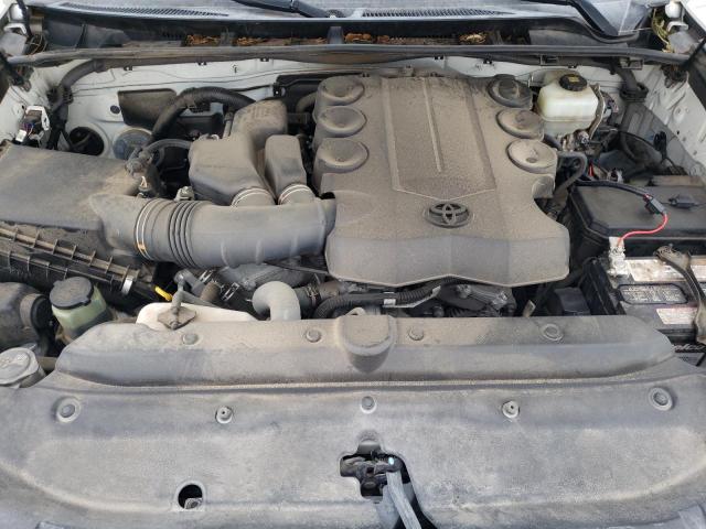 Photo 12 from auction – 2018 TOYOTA 4RUNNER SR with VIN JTEBU5JR2J5575904