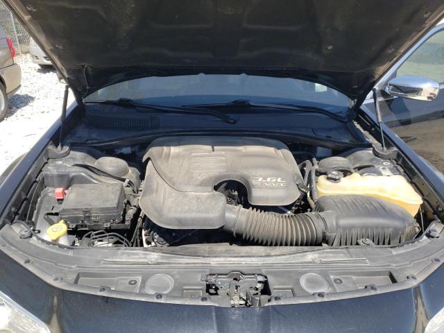Photo 11 from auction – 2018 CHRYSLER 300 LIMITE with VIN 2C3CCAKG2JH160306