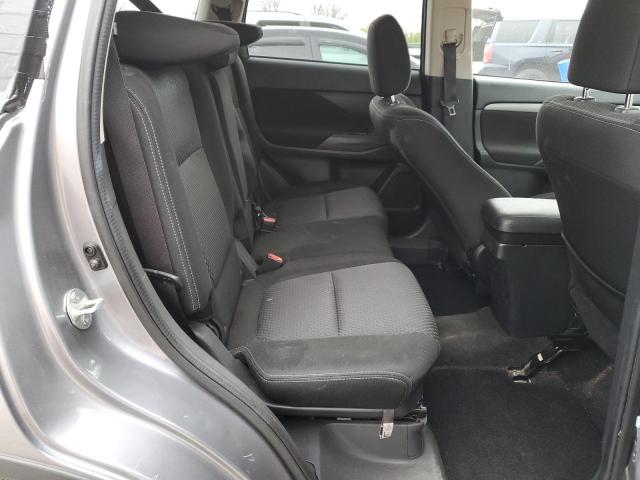Photo 10 from auction – 2018 MITSUBISHI OUTLANDER with VIN JA4AZ3A35JZ057239
