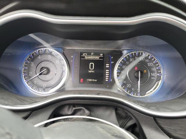 Photo 9 from auction – 2015 CHRYSLER 200 LIMITE with VIN 1C3CCCAB9FN599891
