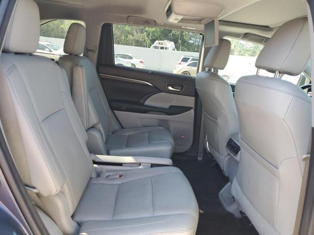 Photo 11 from auction – 2015 TOYOTA HIGHLANDER with VIN 5TDYKRFH4FS114927