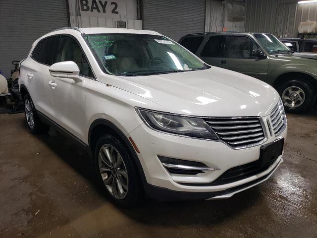 Photo 4 from auction – 2017 LINCOLN MKC SELECT with VIN 5LMCJ2D9XHUL46021