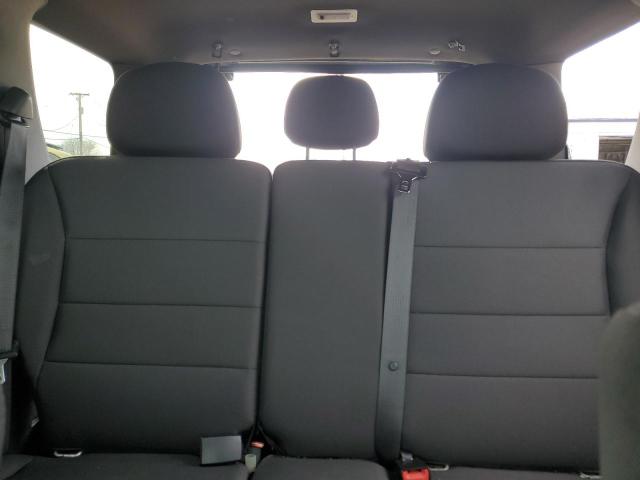 Photo 10 from auction – 2010 FORD ESCAPE XLT with VIN 1FMCU9DG7AKD25100