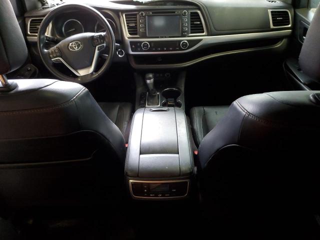 Photo 8 from auction – 2017 TOYOTA HIGHLANDER with VIN 5TDJZRFH3HS472407