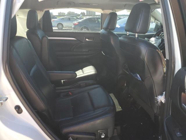 Zdjęcie 11 z aukcji – 2017 TOYOTA HIGHLANDER z VIN 5TDKZRFH5HS515830