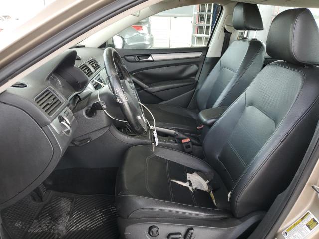 Photo 7 from auction – 2015 VOLKSWAGEN PASSAT S with VIN 1VWAT7A35FC040589