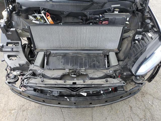 Photo 12 from auction – 2018 TESLA MODEL X with VIN 5YJXCAE27JF128373