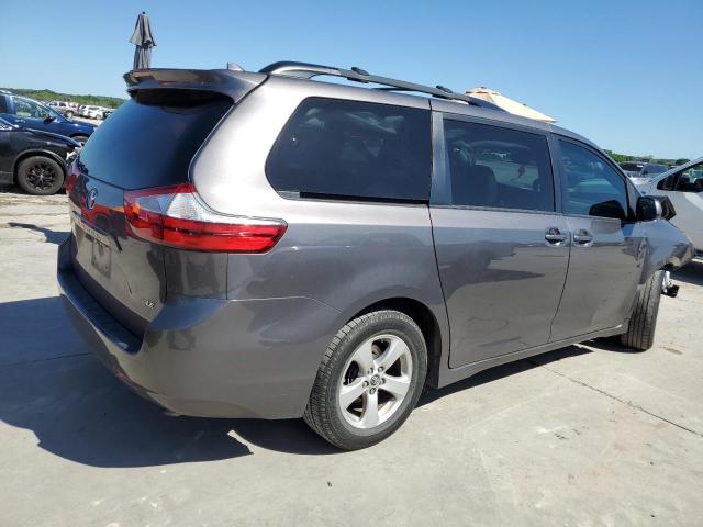 Photo 3 from auction – 2018 TOYOTA SIENNA LE with VIN 5TDKZ3DC0JS935604