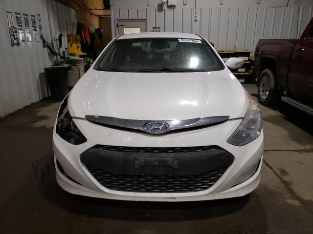 Photo 5 from auction – 2012 HYUNDAI SONATA HYB with VIN KMHEC4A42CA045747