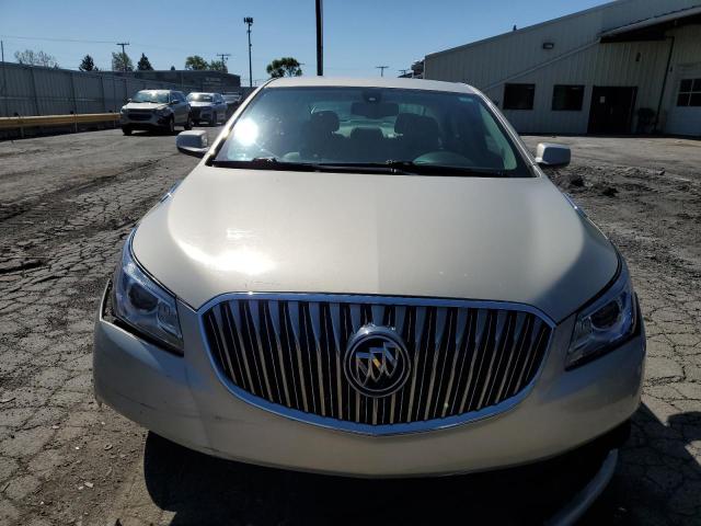 Photo 5 from auction – 2016 BUICK LACROSSE with VIN 1G4GA5G31GF189446