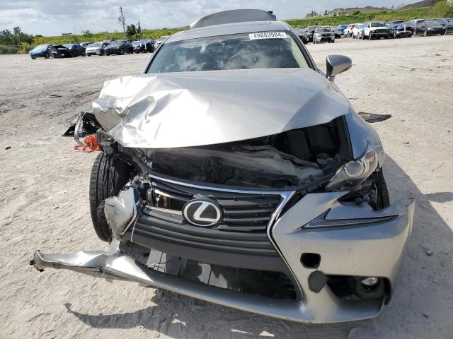 Photo 5 from auction – 2016 LEXUS IS 200T with VIN JTHBA1D20G5012068