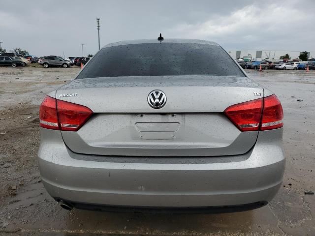 Photo 6 from auction – 2014 VOLKSWAGEN PASSAT SE with VIN 1VWBT7A34EC071626