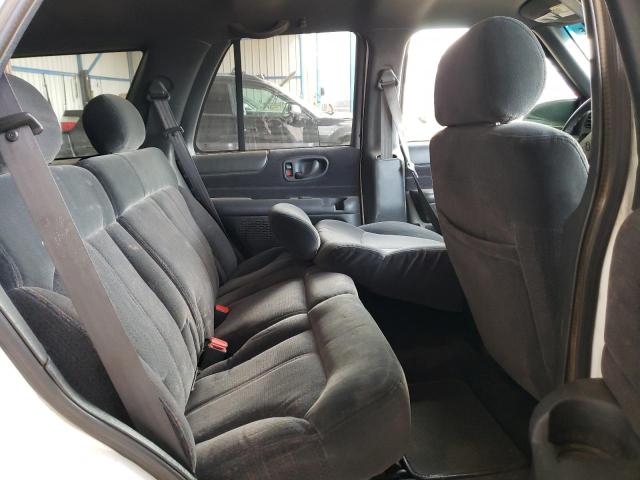 Photo 11 from auction – 2001 CHEVROLET BLAZER with VIN 1GNDT13W812168660