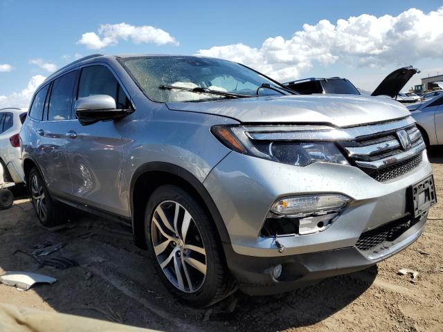 Photo 4 from auction – 2017 HONDA PILOT TOUR with VIN 5FNYF6H98HB004382