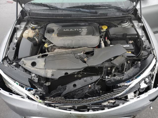 Photo 11 from auction – 2015 CHRYSLER 200 LIMITE with VIN 1C3CCCAB7FN607969