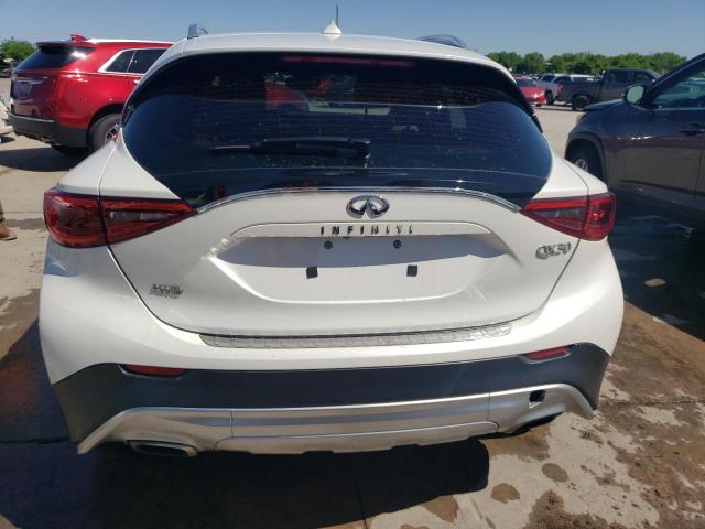 Photo 6 from auction – 2017 INFINITI QX30 BASE with VIN SJKCH5CR4HA034152