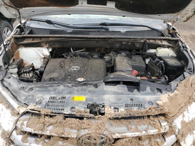 Photo 11 from auction – 2018 TOYOTA HIGHLANDER with VIN 5TDJZRFH1JS816998