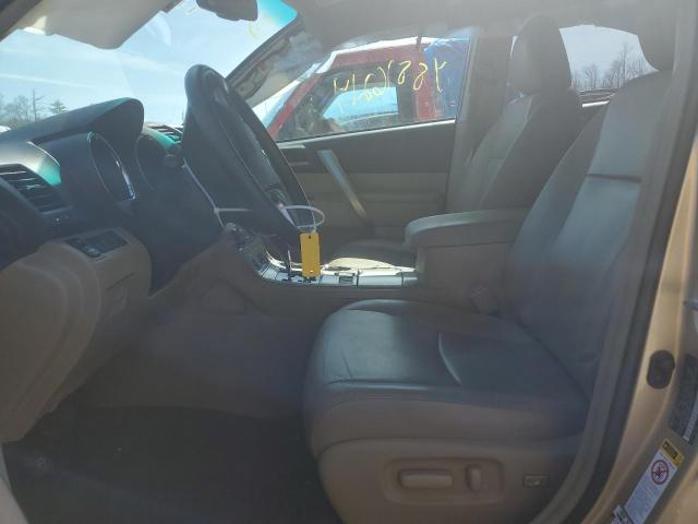 Photo 7 from auction – 2013 TOYOTA HIGHLANDER with VIN 5TDBK3EH2DS192267