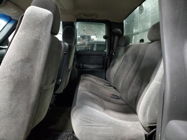 Photo 10 from auction – 2003 CHEVROLET SILVEO2500 with VIN 1GCHK29UX3E263070