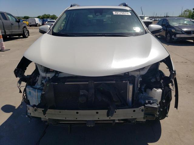 Photo 5 from auction – 2017 TOYOTA RAV4 LIMIT with VIN JTMYFREV4HJ703097
