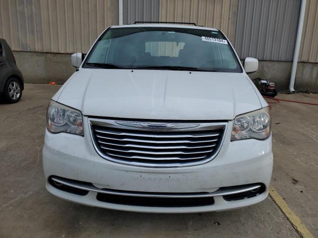 Photo 5 from auction – 2014 CHRYSLER TOWN & COU with VIN 2C4RC1BG1ER149142