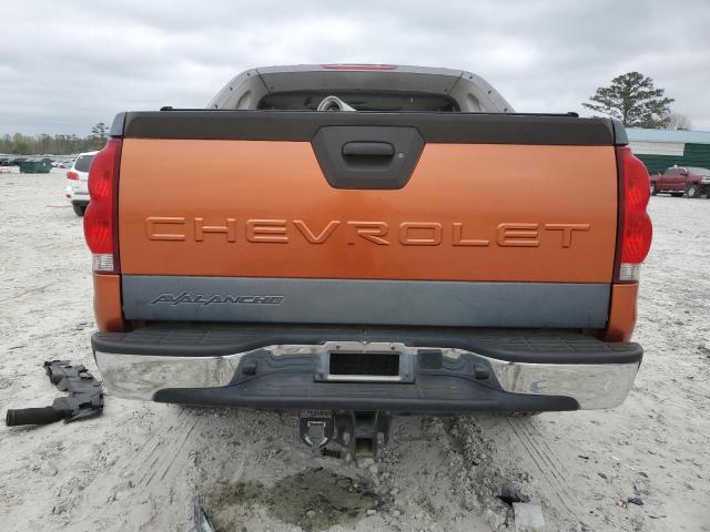 Photo 6 from auction – 2005 CHEVROLET AVALANCHE with VIN 3GNEC12Z05G227875
