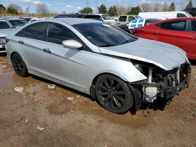 Foto 4 de la subasta – 2012 HYUNDAI SONATA SE con VIN 5NPEC4AB0CH386172