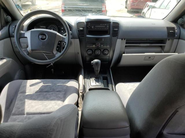 Photo 8 from auction – 2004 KIA SORENTO EX with VIN KNDJC733745264450