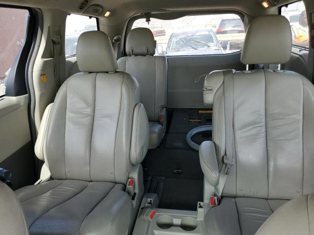 Photo 10 from auction – 2011 TOYOTA SIENNA XLE with VIN 5TDYK3DCXBS084458