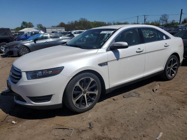 FORD TAURUS SEL 2015 with VIN 1FAHP2E88FG150968 - Photo from auction