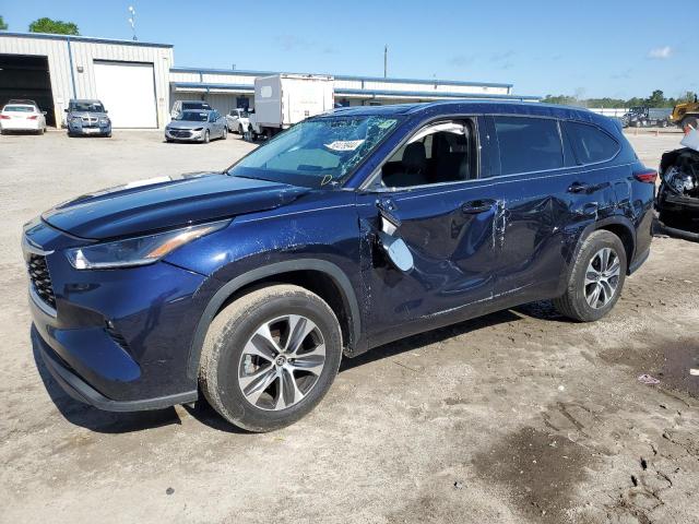 TOYOTA HIGHLANDER 2021 with VIN 5TDGZRAH8MS536890 - Photo from auction
