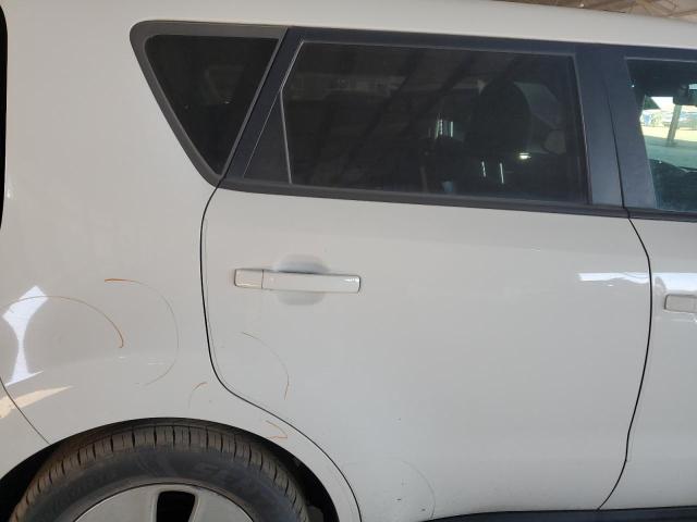 Photo 10 from auction – 2015 KIA SOUL with VIN KNDJN2A21F7211581