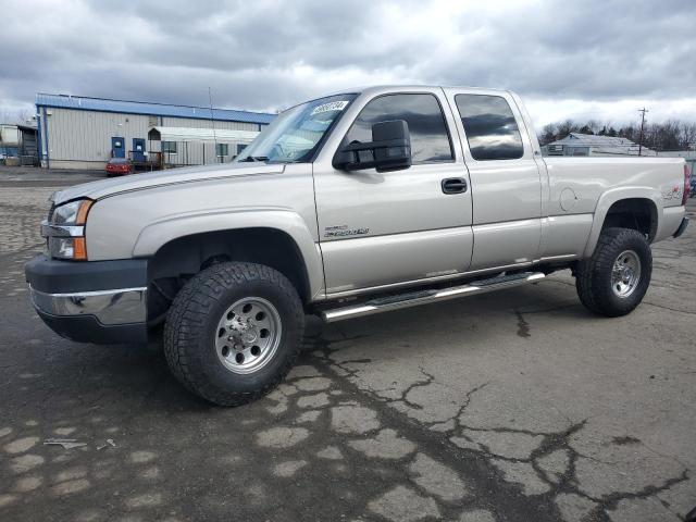 CHEVROLET SILVERADO 2004 with VIN 1GCHK29264E296244 - Photo from auction