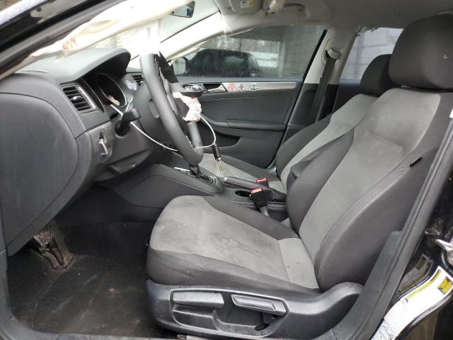 Photo 7 from auction – 2017 VOLKSWAGEN JETTA S with VIN 3VW2B7AJ6HM335904
