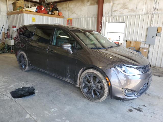Photo 4 from auction – 2018 CHRYSLER PACIFICA T with VIN 2C4RC1FG1JR358451