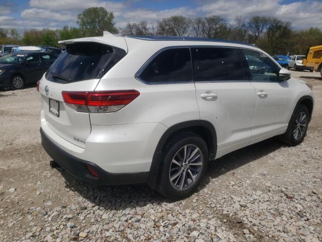 صورة رقم 3 من المزاد - 2018 TOYOTA HIGHLANDER مع VIN 5TDJZRFH8JS560052
