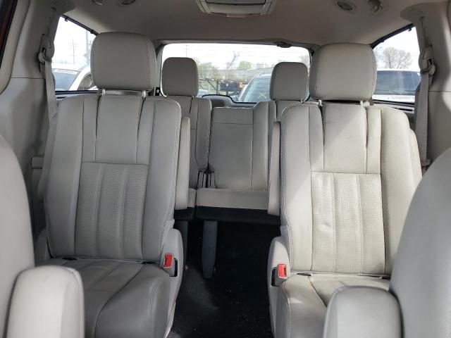 Photo 10 from auction – 2013 CHRYSLER TOWN & COU with VIN 2C4RC1CG4DR753443