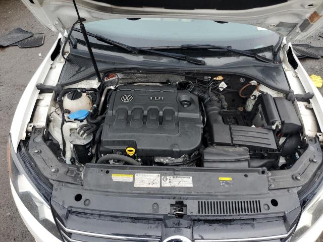 Photo 11 from auction – 2015 VOLKSWAGEN PASSAT SEL with VIN 1VWCV7A37FC024834