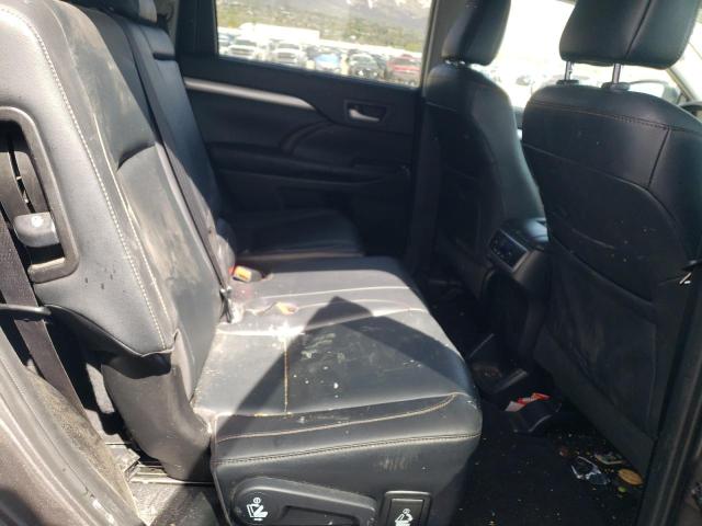 Photo 11 from auction – 2019 TOYOTA HIGHLANDER with VIN 5TDJZRFH5KS585184