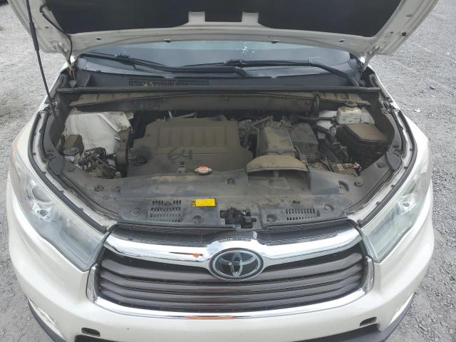 Photo 12 from auction – 2016 TOYOTA HIGHLANDER with VIN 5TDDKRFH3GS248294