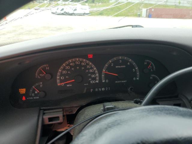 Photo 9 from auction – 2000 FORD F150 with VIN 1FTRF18W9YNA34103