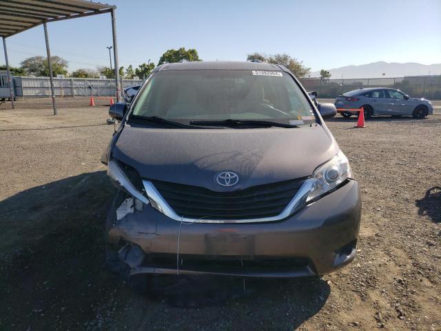Photo 5 from auction – 2012 TOYOTA SIENNA LE with VIN 5TDKK3DC1CS277802