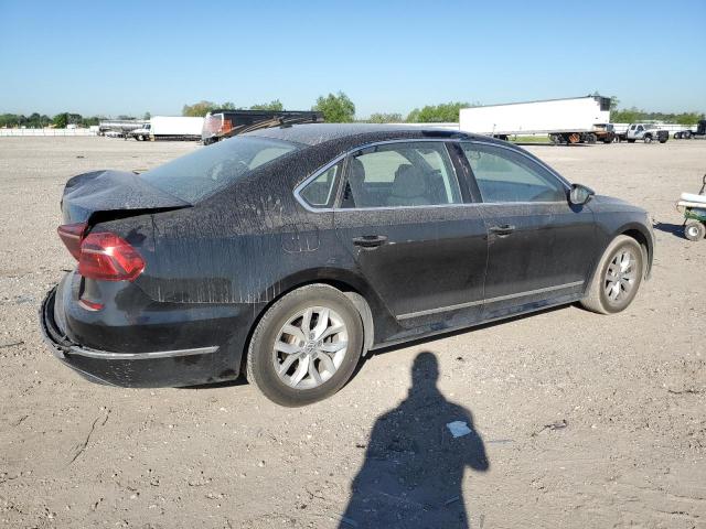 Photo 3 from auction – 2017 VOLKSWAGEN PASSAT S with VIN 1VWAT7A32HC005673