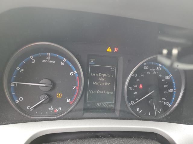 Photo 9 from auction – 2017 TOYOTA RAV4 LE with VIN 2T3BFREV9HW622443