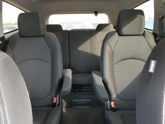 Photo 10 from auction – 2017 CHEVROLET TRAVERSE L with VIN 1GNKRGKD5HJ322136