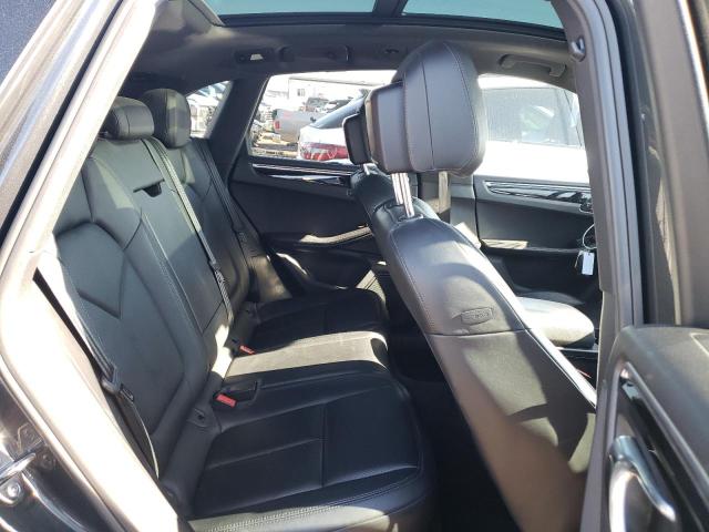 Photo 11 from auction – 2017 PORSCHE MACAN S with VIN WP1AB2A58HLB15376