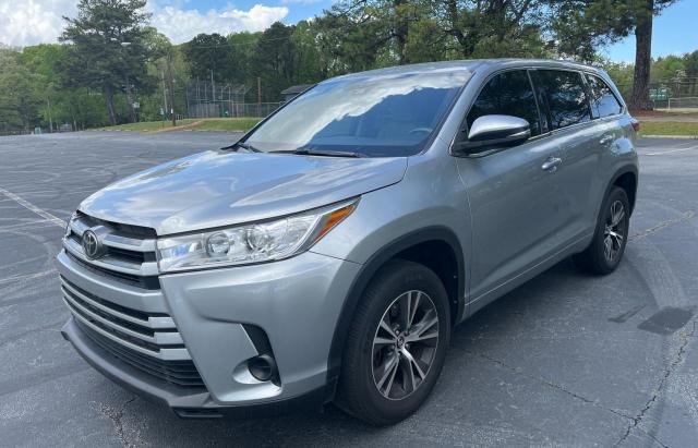 Photo 2 from auction – 2017 TOYOTA HIGHLANDER with VIN 5TDZARFH4HS032027