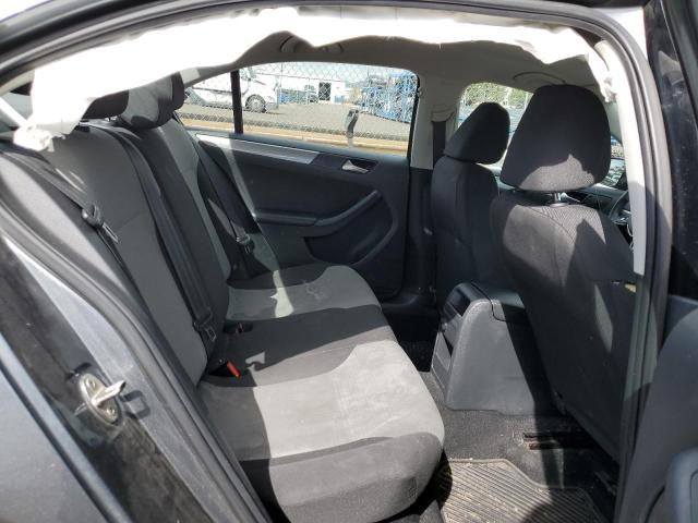 Photo 10 from auction – 2018 VOLKSWAGEN JETTA S with VIN 3VW2B7AJ2JM209089